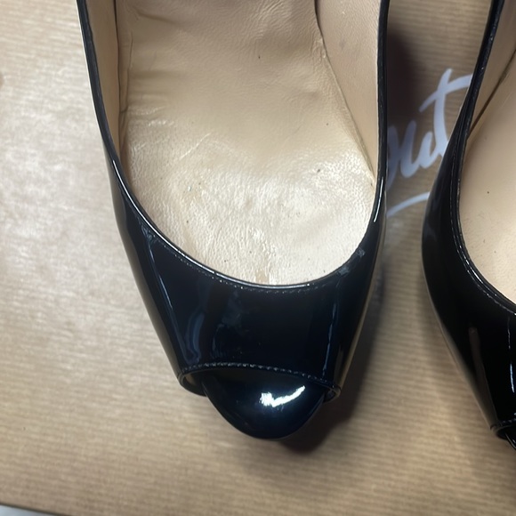 Christian Louboutin Black Patent Pumps - Picture 4 of 16